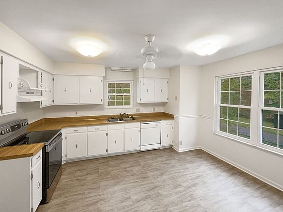 2nd image of 3880 Priest Lake Dr APT 78