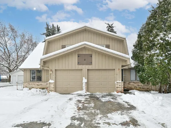 9121 West Howard AVENUE #9123, Greenfield, WI 53228