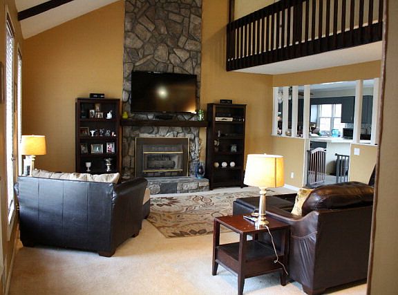 5th image of 111 Turner Ashby Ct