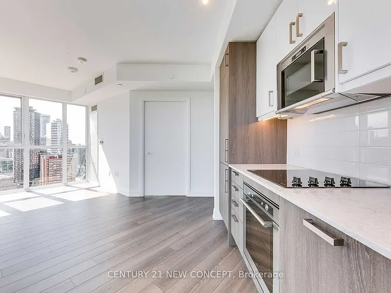 77 Mutual St #3004 — Photo 11