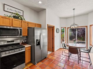 7552 Kachina Loop, Santa Fe, NM 87507