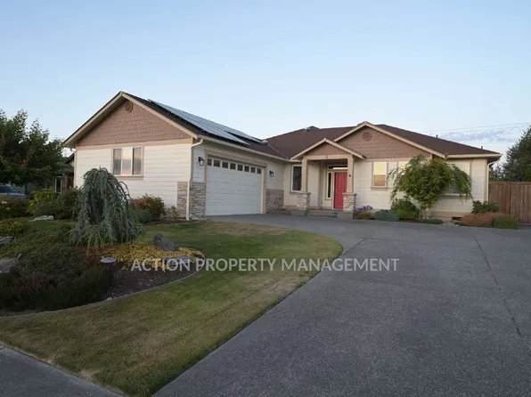 31 Lillian Ridge Dr, Sequim, WA 98382