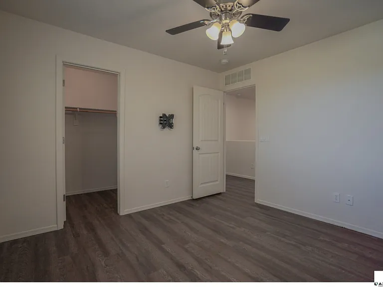 10225 W Camelback Rd #28 — Photo 15