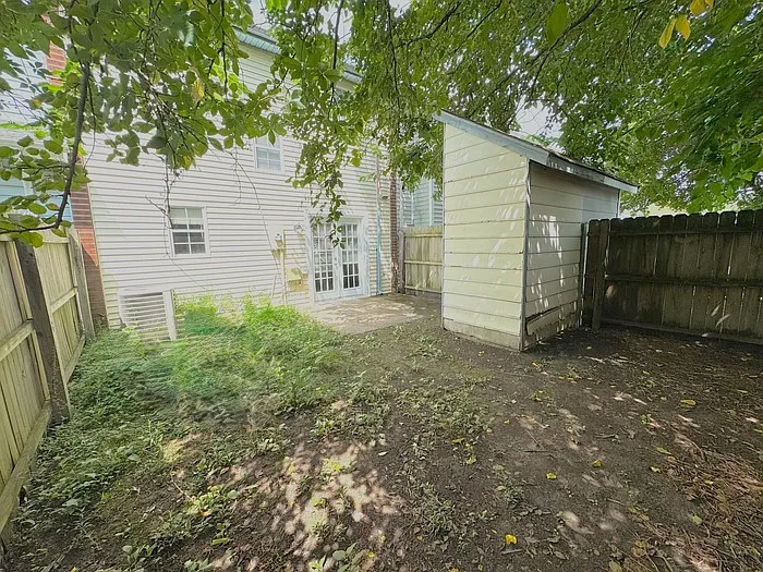 5404 Grand Lake Cres — Photo 32