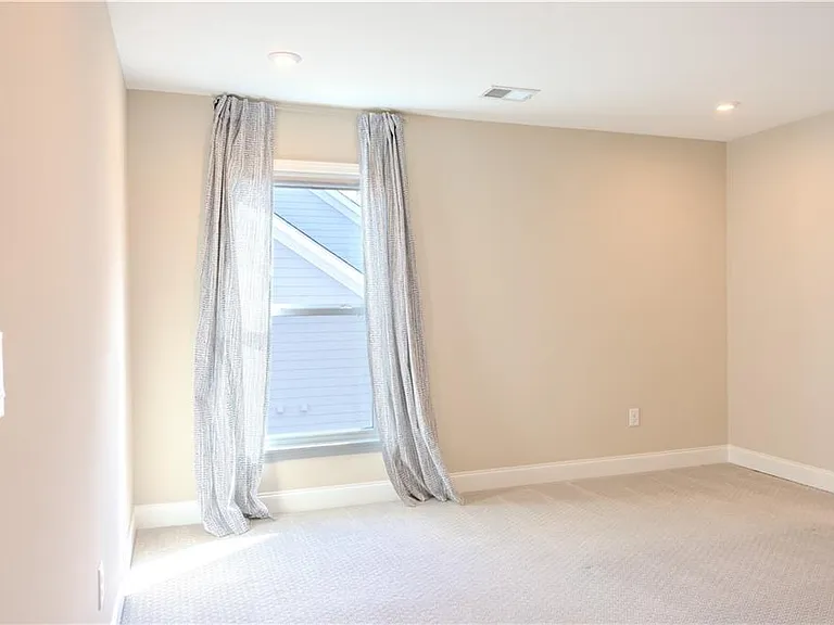 8040 Scenic Ridge Way — Photo 40