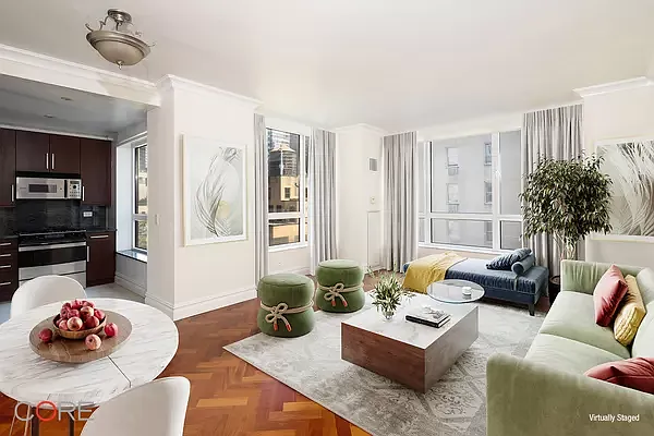 351 E 51st St APT 9E photo 1