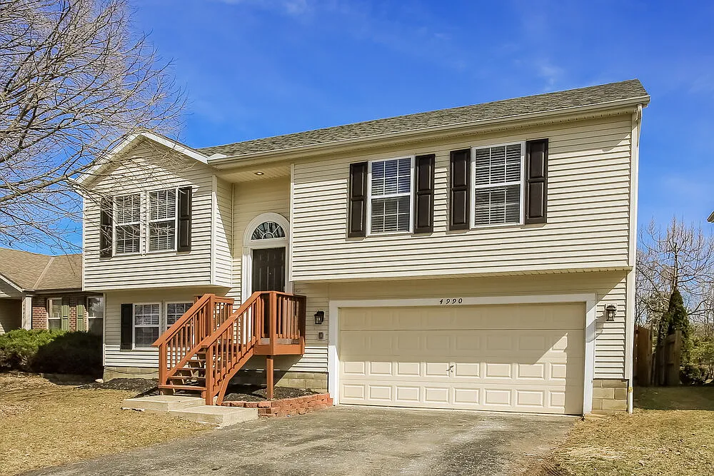 3 bed, 2.5 bath, 1483 sqft, $2,185 — Photo 4