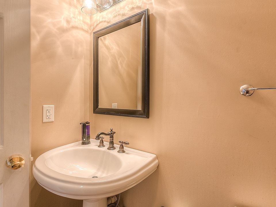 1st image of 12428 W 274th St