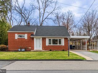 5309 Woodlawn Dr, Harrisburg, PA 17109