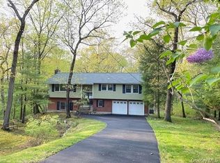 35 Buttonhook Rd, Chappaqua, NY 10514