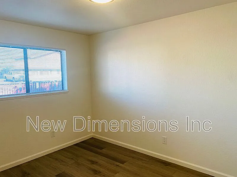 2 bed, 1.0 bath, 864 sqft, $1,500 — Photo 4