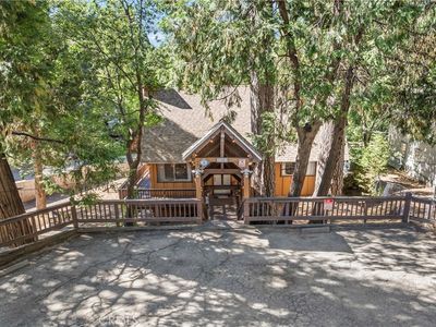 27481 Meadow Dr, Lake Arrowhead, CA, 92352
