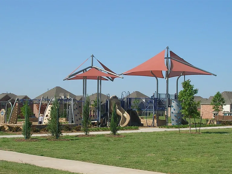 5827 Rivendell Dr — Photo 28