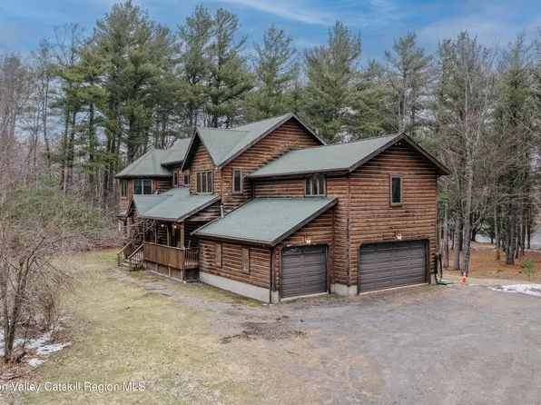 126 Lake In The Sky Drive, Gilboa, NY 12076