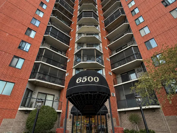 6500 Woodlake Dr APT 707, Richfield, MN 55423