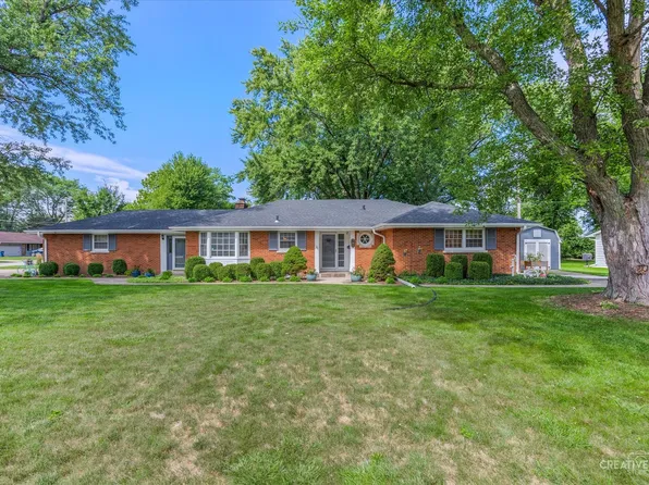 381 Lra Dr, Aurora, IL 60506
