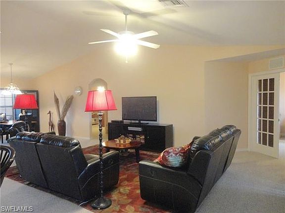 4th image of 2808 NW 20th Ave