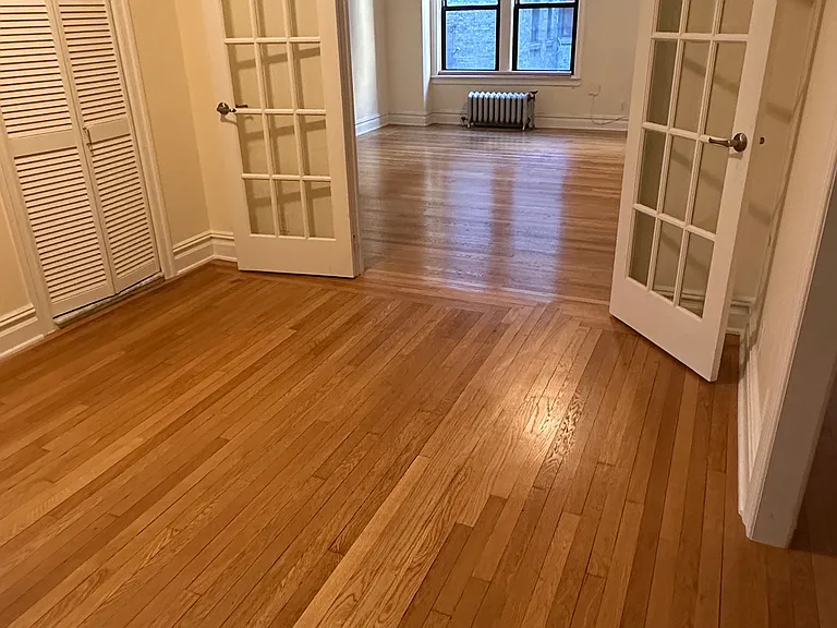 111 E 80th St #6D — Photo 3