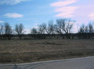 19555 W Lincoln Ave, New Berlin, WI 53146