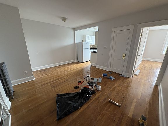 4th image of 2 Webster St APT 24