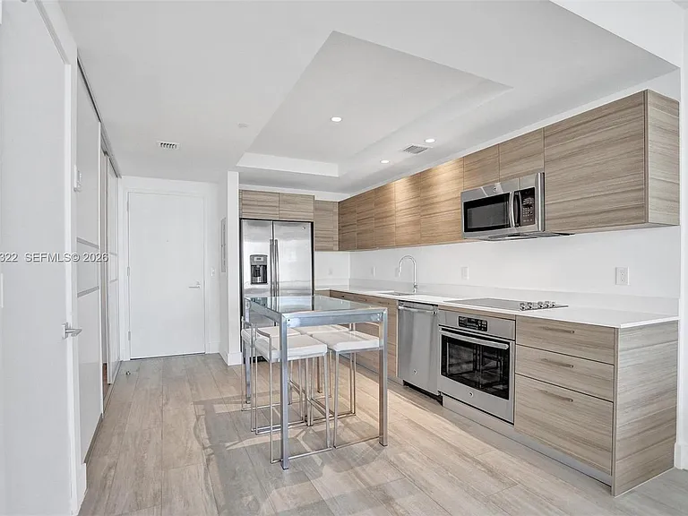 121 NE 34th St #2305 — Photo 15