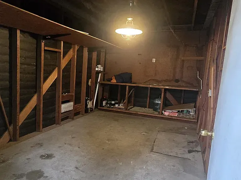 8647 Higuera St #B — Photo 12