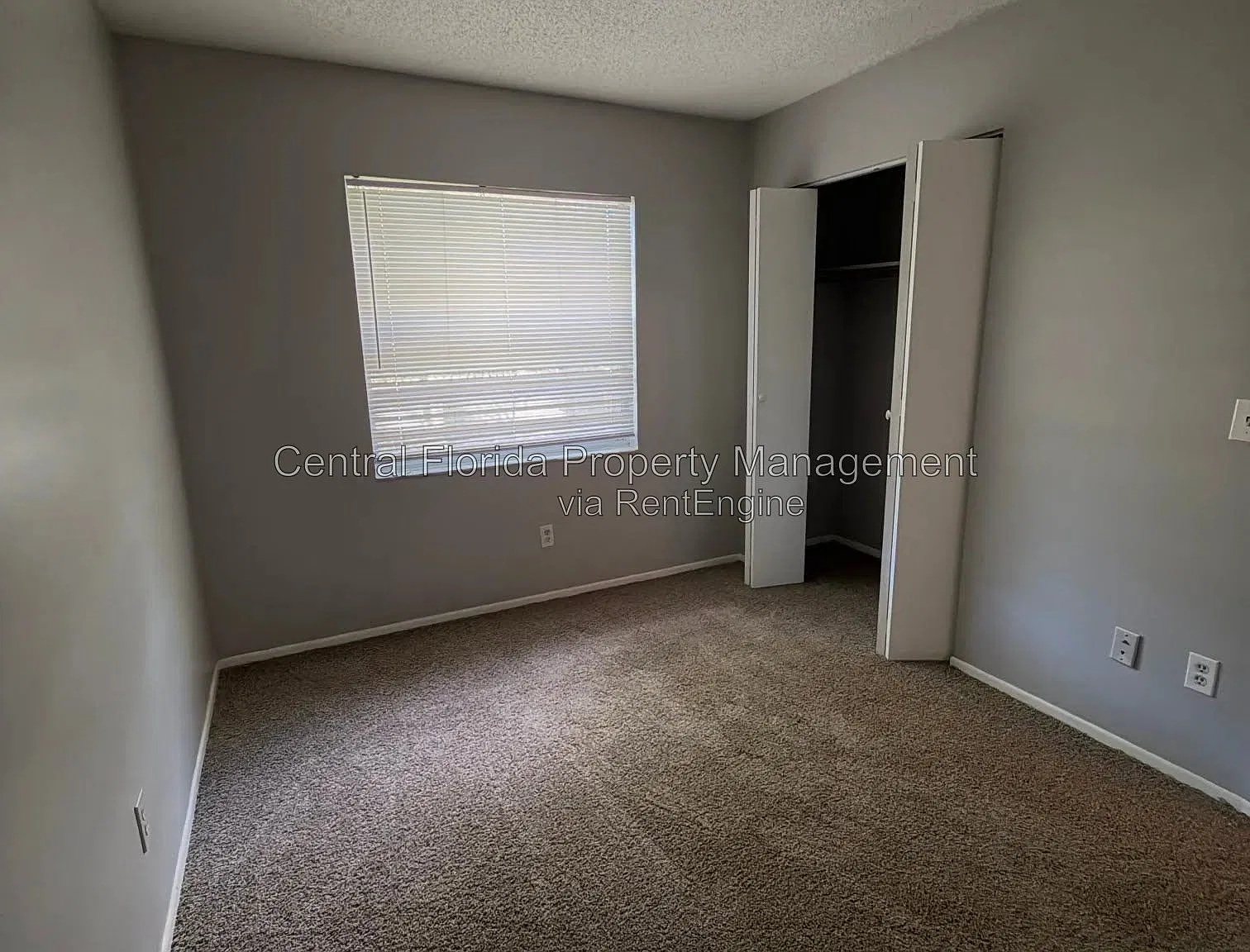 3 bed, 2.0 bath, 1140 sqft, $1,799 — Photo 4