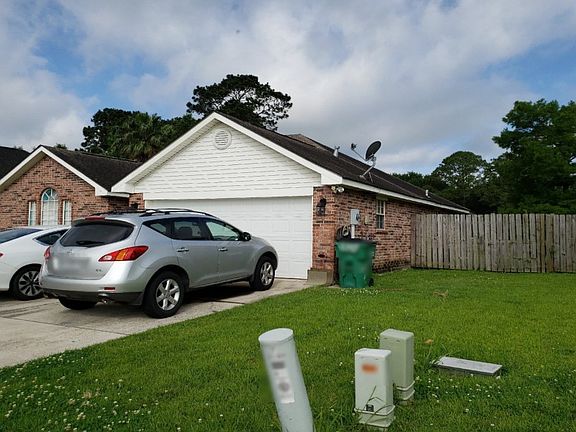 2nd image of 2145 Golfview Dr