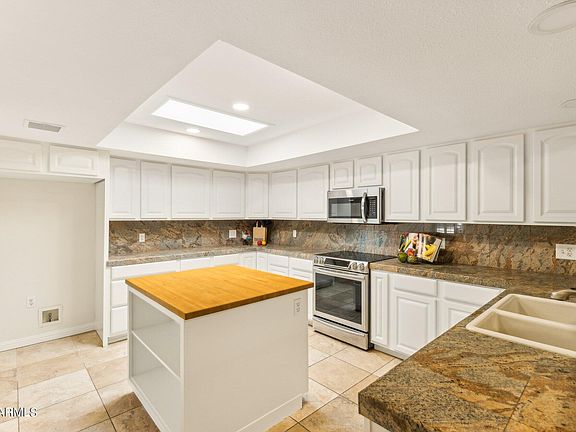 5th image of 4507 E ARAPAHOE Street
