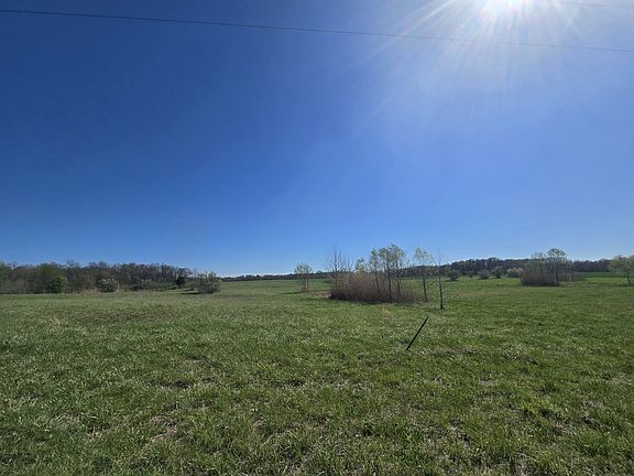 4th image of 1 E Bakerville Rd
