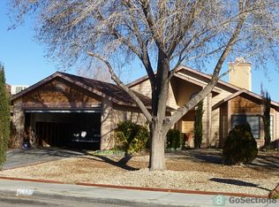 45028 8th St E, Lancaster, CA 93535