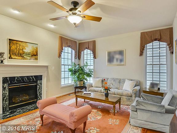 2nd image of 23124 Yellowwood Dr