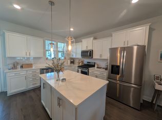 364 Great Lawn Dr, Summerville, SC 29486