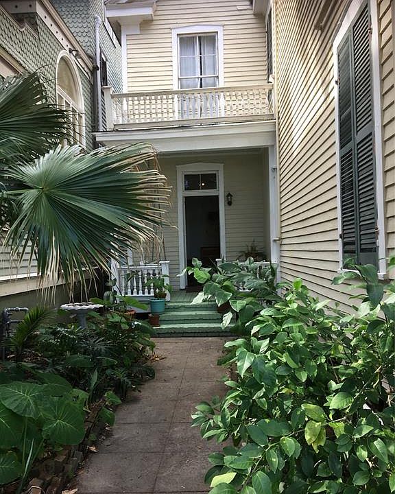 1st image of 1316-B Sealy St