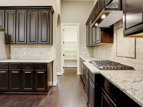 4th image of 2814 Emerald Pines Ln