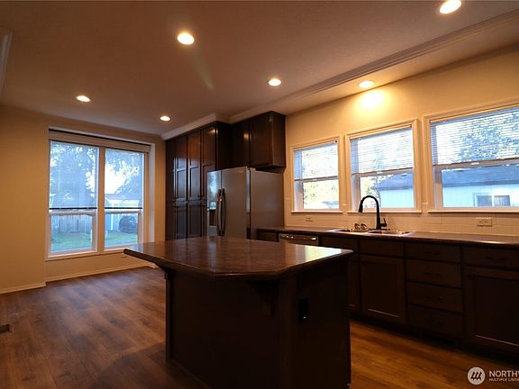 5th image of 13524 200th Street Ct E #58