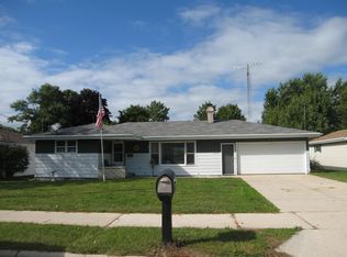 2328 44th St, Two Rivers, WI 54241
