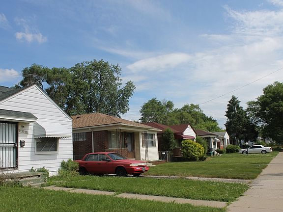 4th image of 19740 Beland St