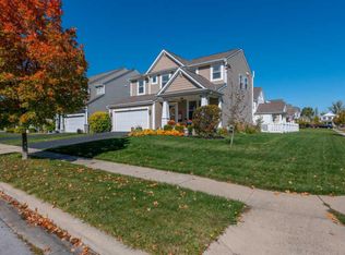 8498 Haleigh Woods Dr, Blacklick, OH 43004