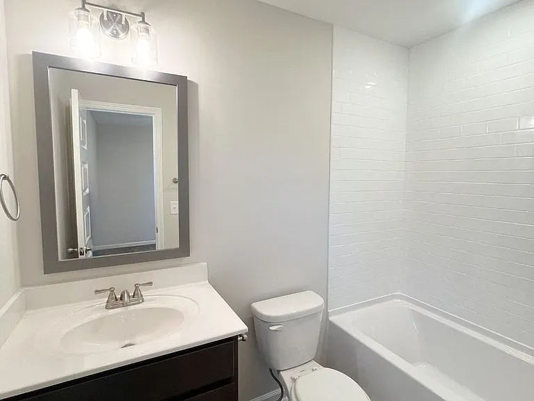 1130 Pembroke Oak Grove Rd — Photo 46
