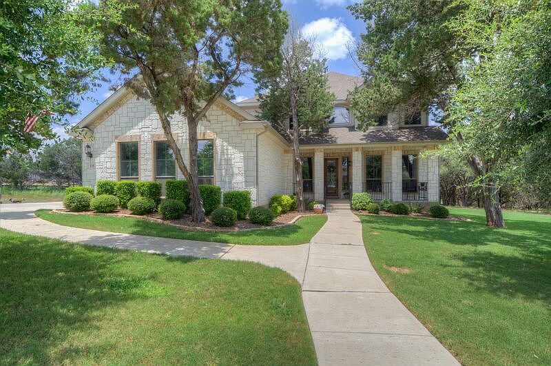 1st image of 335 Arendes Dr