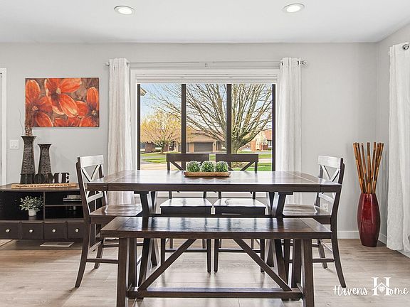 5th image of 3072 Beechridge Dr #64