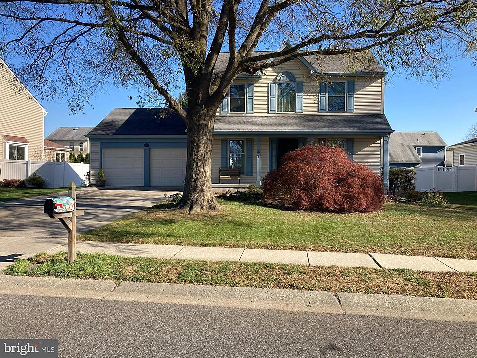 1st image of 47 N Kingscroft Dr