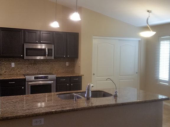5th image of 5451 W Saragosa St