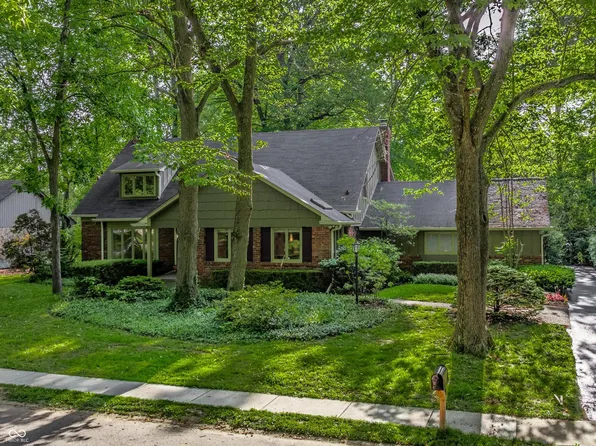 8829 Rexford Rd, Indianapolis, IN 46260