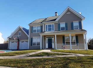 16 Syracuse Dr, Freehold, NJ 07728