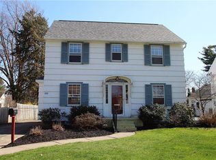195 Hoover Rd, Rochester, NY 14617