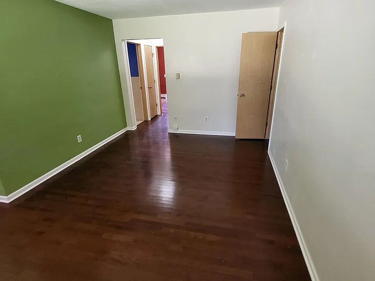 1301 Jewel Ct #2 — Photo 12