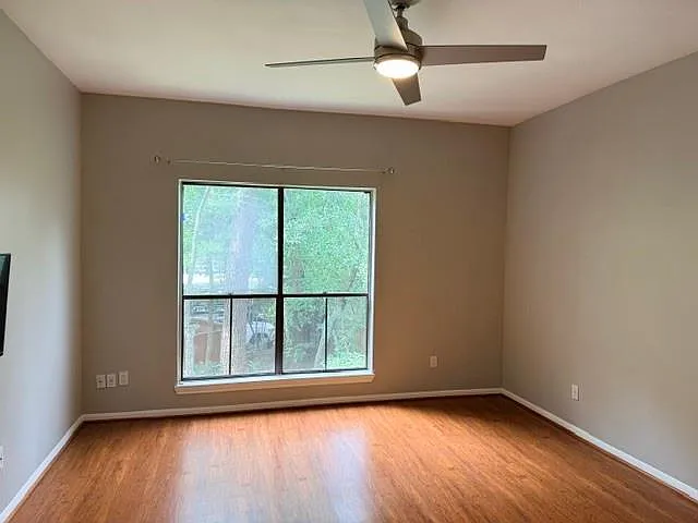 11711 Memorial Dr #292 — Photo 10
