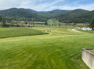 How 2, Priest River, ID 83856